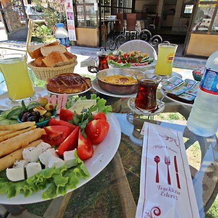 Cappadocia Serenity Hotel Uchisar Exterior photo