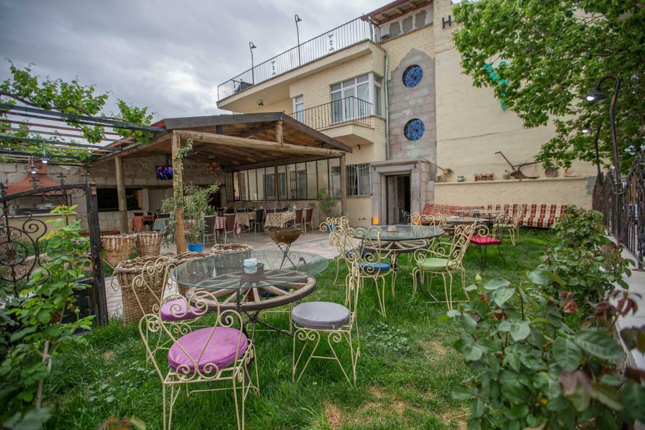 Cappadocia Serenity Hotel Uchisar Exterior photo